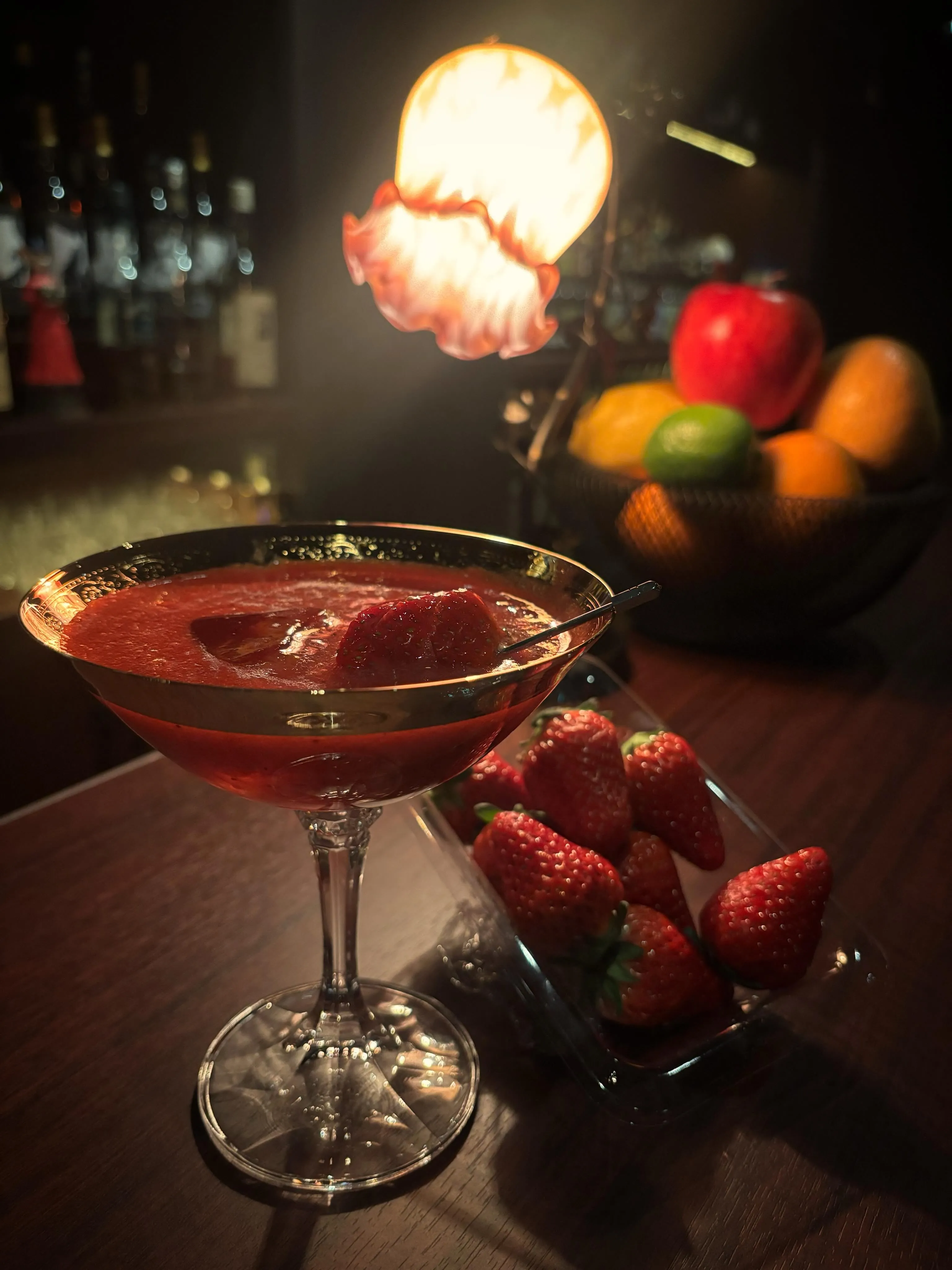 Bar Baron 中洲 (バー バロン 中洲)