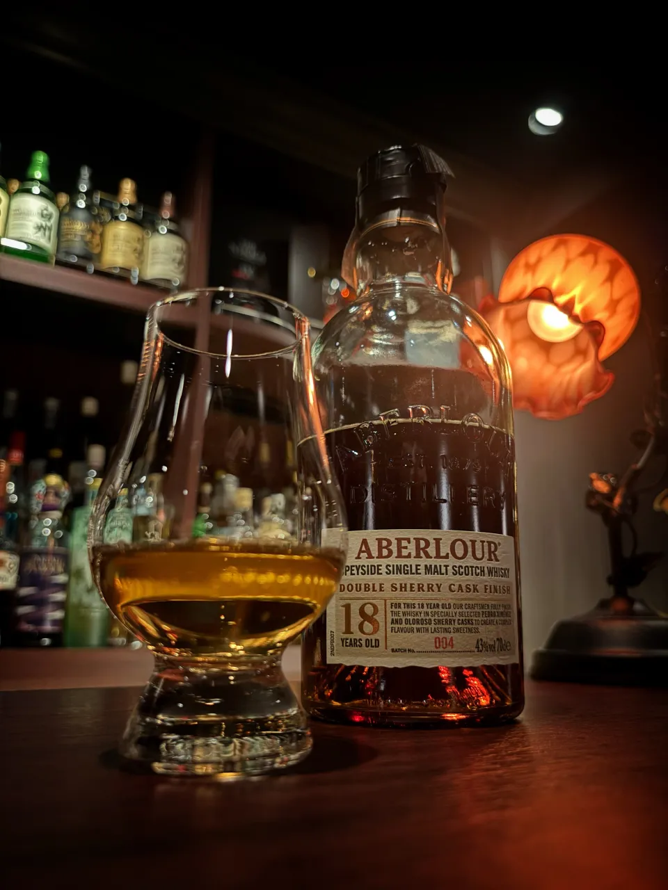 Bar Baron 中洲 (バー バロン 中洲)